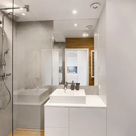 Apartament Blue Mare Bliżej Morza Premium, 350 m Beach, GARAŻ GRATIS *